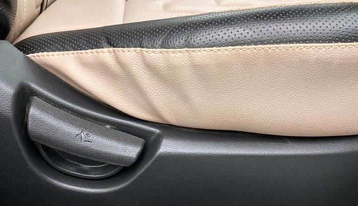 2019 Hyundai Xcent S 1.2, Petrol, Manual, 37,184 km, Driver Side Adjustment Panel