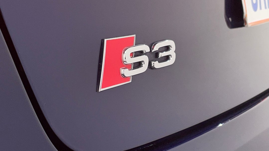 Badge (Boot Left Side)