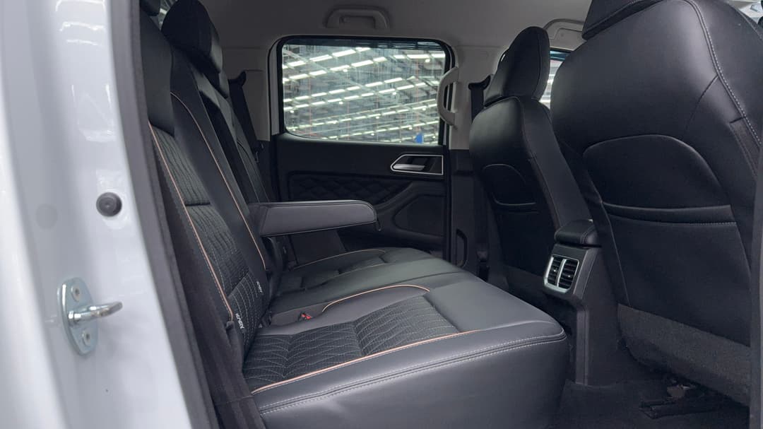 2022 GWM Ute Cannon Vanta (4x4), Automatic, 46222 km, Right Side Rear Door Cabin View