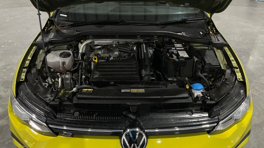 2021 Volkswagen Golf 110tsi R-line, Automatic, 49732 km, Open Bonnet (Engine)