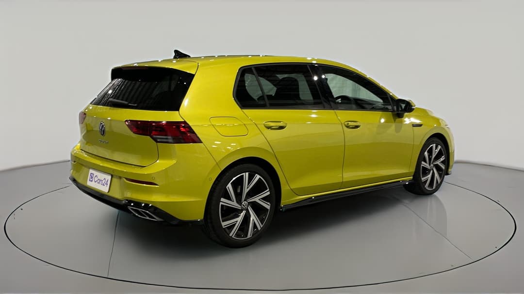 2021 Volkswagen Golf 110tsi R-line, Automatic, 49732 km, Right Back Diagonal (45- Degree) View