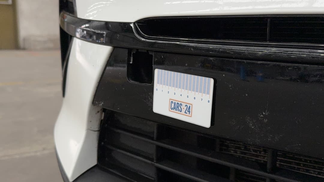 2021 Kia Sportage S (FWD), Automatic, 92358 km, Bumper Front Tow hook cover missing/broken