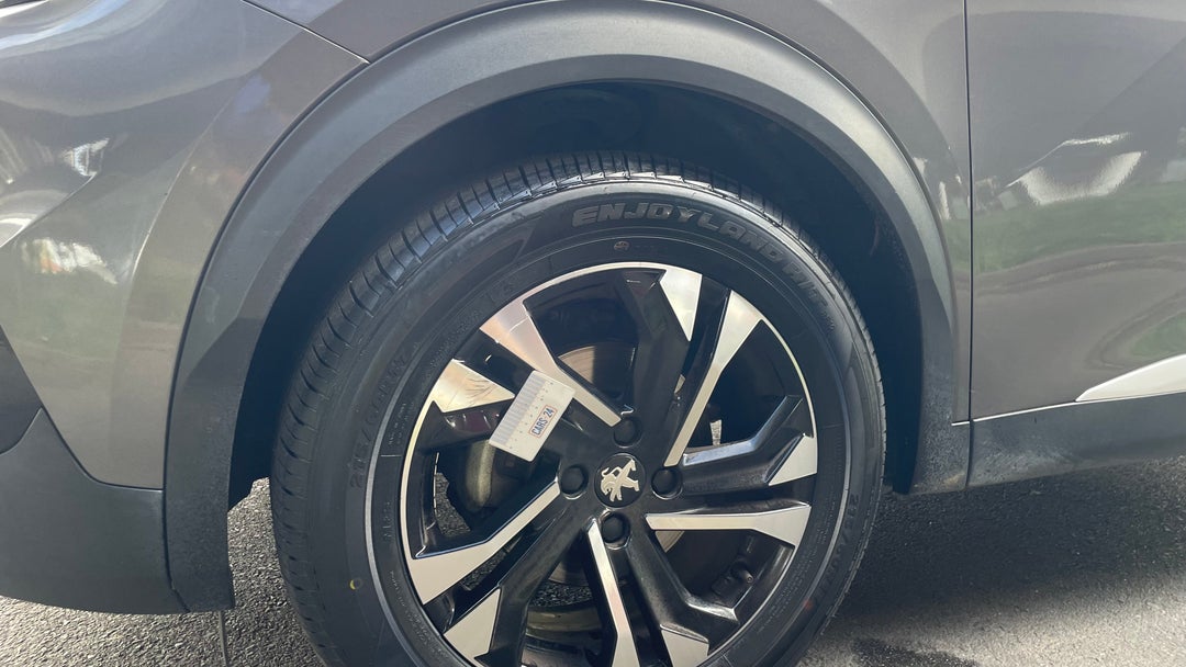 Wheels Rim Front LHS Scratch