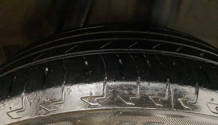 2017 Honda WR-V 1.5L I-DTEC VX MT, Diesel, Manual, 85,785 km, Left Rear Tyre Tread