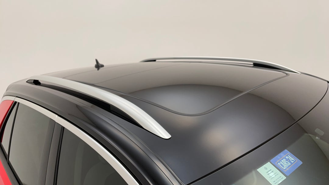 Roof/Sunroof View