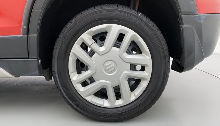 2016 Maruti Vitara Brezza VDI OPT, Diesel, Manual, 66,365 km, Left Rear Wheel