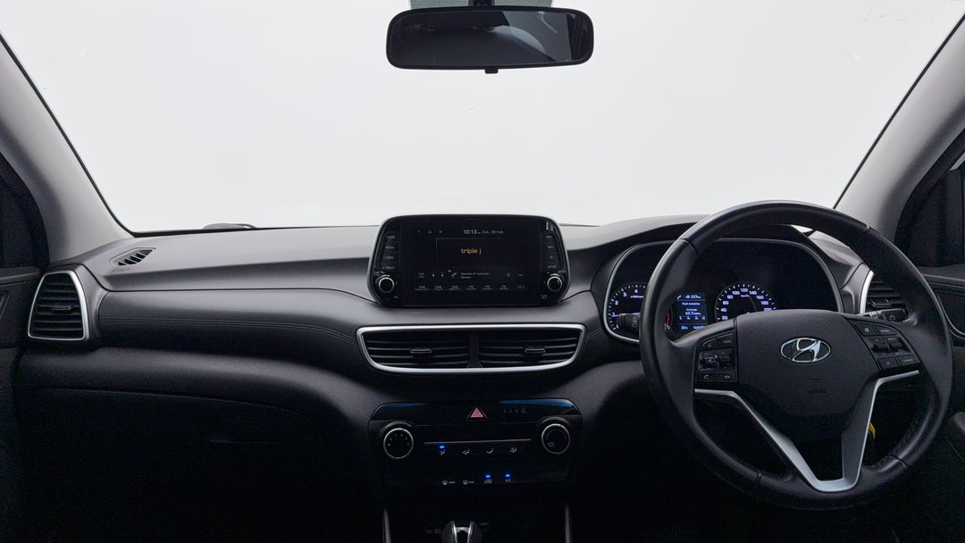 2018 Hyundai Tucson Active X (FWD), Automatic, 164147 km, Dashboard View