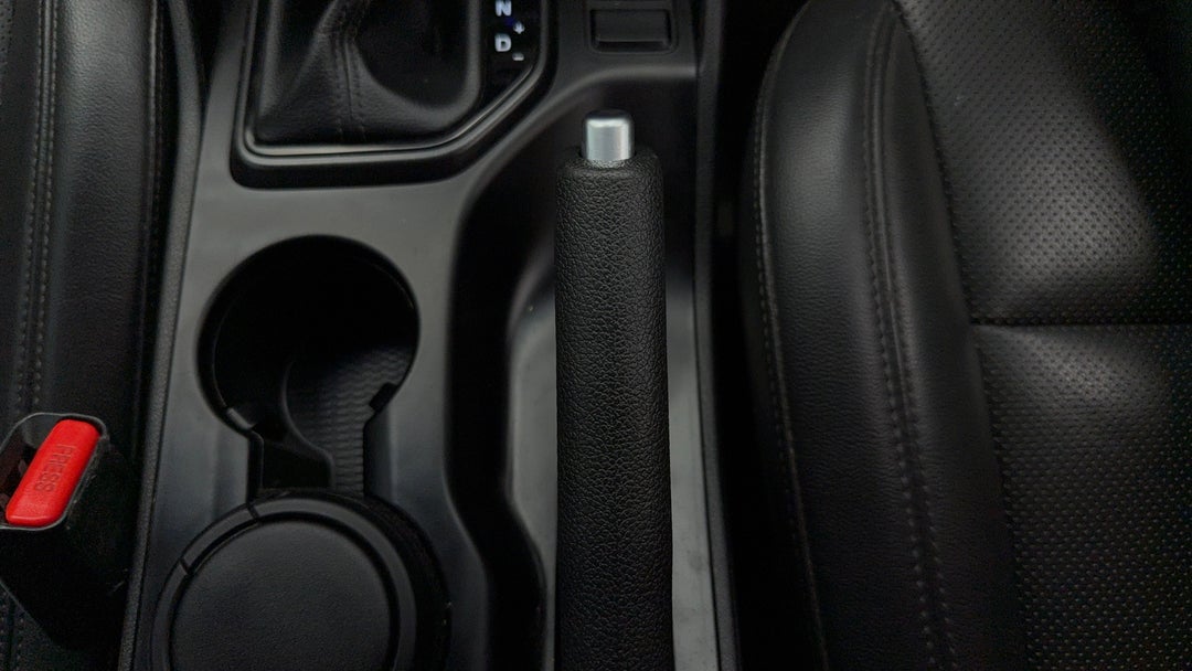 2018 Hyundai Tucson Active X (FWD), Automatic, 164147 km, Handbrake