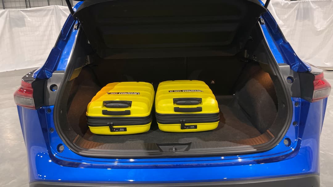 2023 Nissan Qashqai St-l, Automatic, 48080 km, Boot Inside View with Luggage