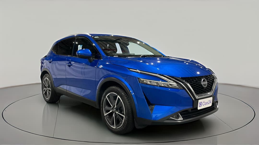 2023 Nissan Qashqai St-l, Automatic, 48080 km, Right Front Diagonal (45- Degree) View
