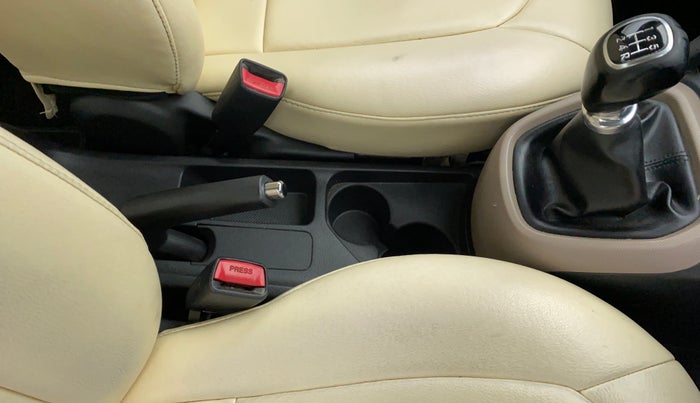2014 Hyundai Xcent SX 1.2 OPT, Petrol, Manual, 62,310 km, Gear Lever