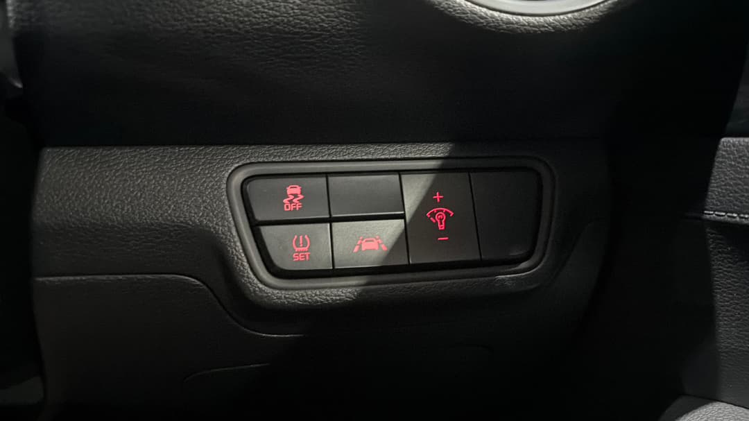 2018 Kia Cerato Sport+ Safety Pack, Automatic, 68911 km, Utility Switches/Buttons