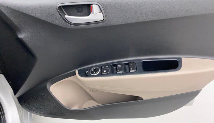 2017 Hyundai Grand i10 ASTA 1.2 KAPPA VTVT, Petrol, Manual, 36,309 km, Driver Side Door Panels Control