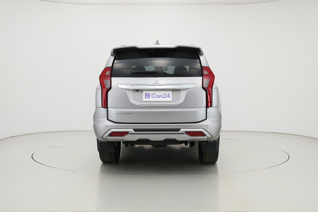 2024 Mitsubishi Pajero Sport Gls (4WD) 7 Seat, Automatic, 30208 km, Back/Rear View