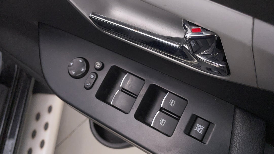 Drivers Side Door Panel Controls