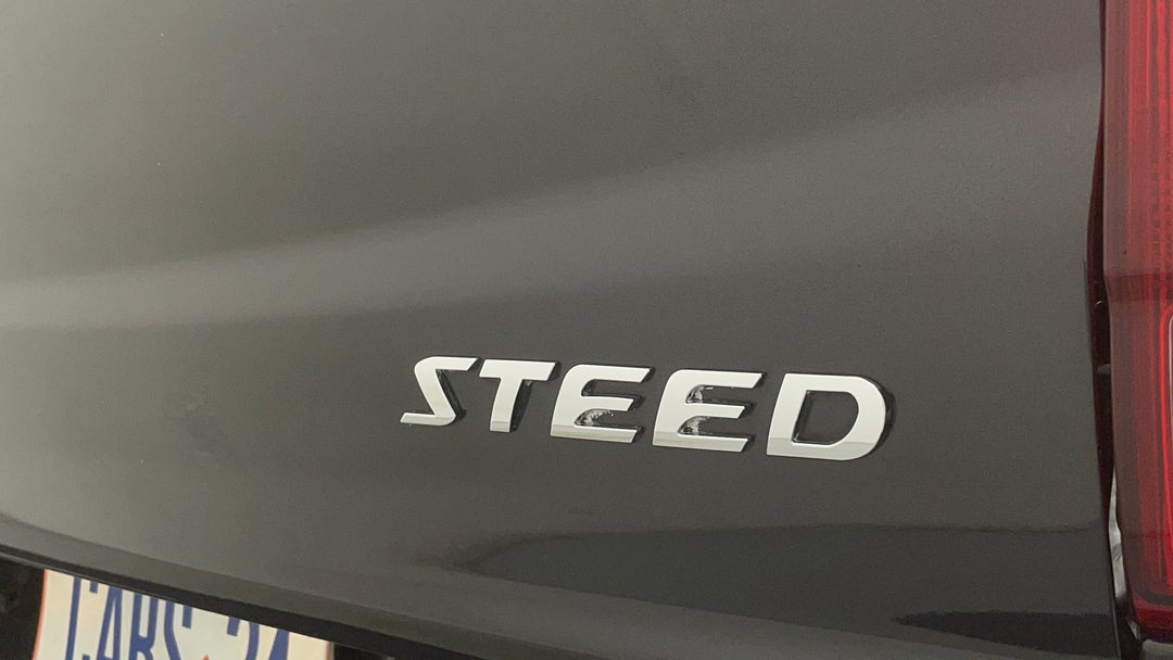 Badge (Boot Right Side)