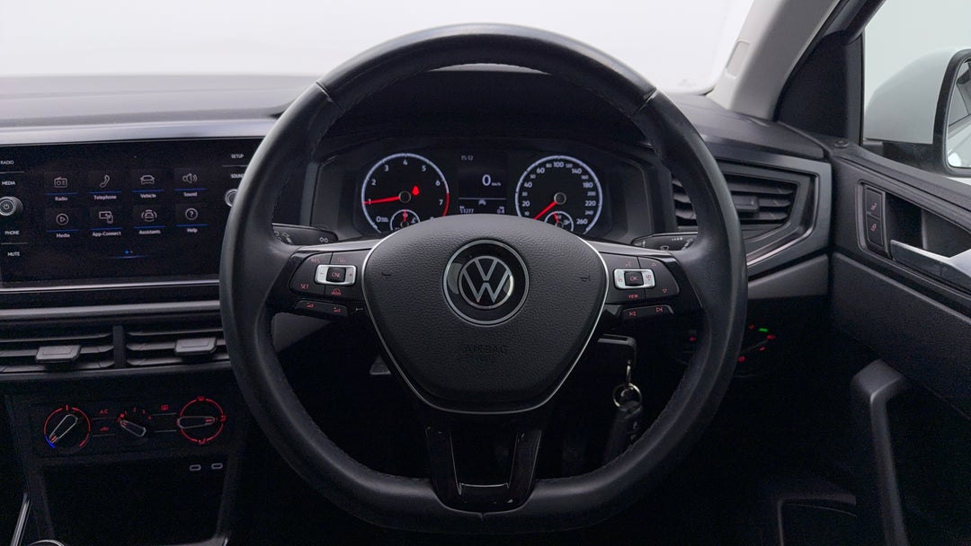 2021 Volkswagen Polo 70tsi Trendline, Manual, 51277 km, Steering Wheel Close-up