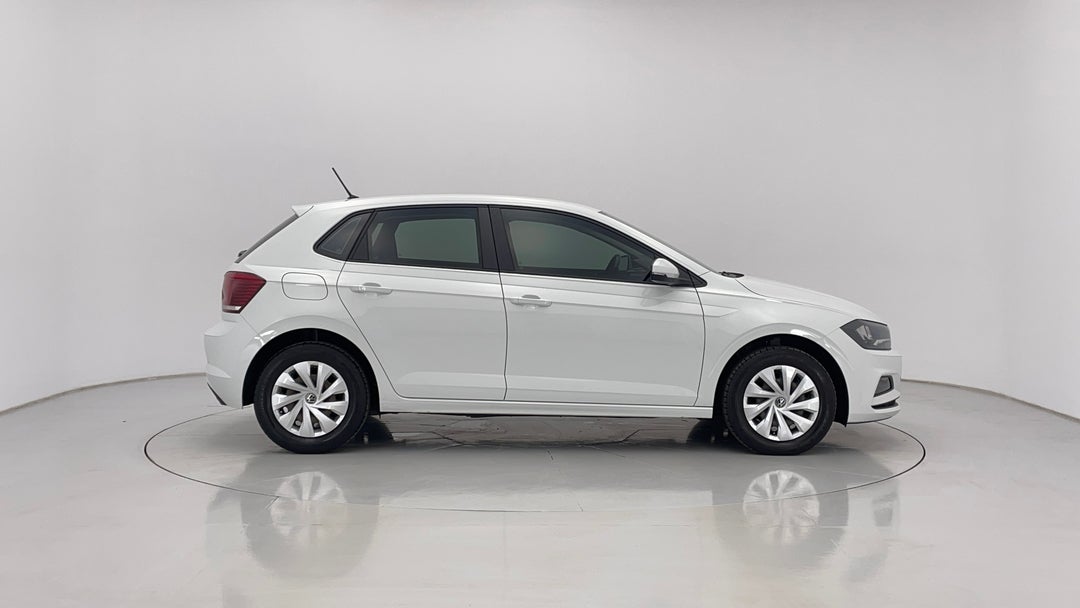 2021 Volkswagen Polo 70tsi Trendline, Manual, 51277 km, Right Side View