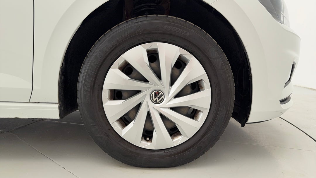 2021 Volkswagen Polo 70tsi Trendline, Manual, 51277 km, Right Front Wheel