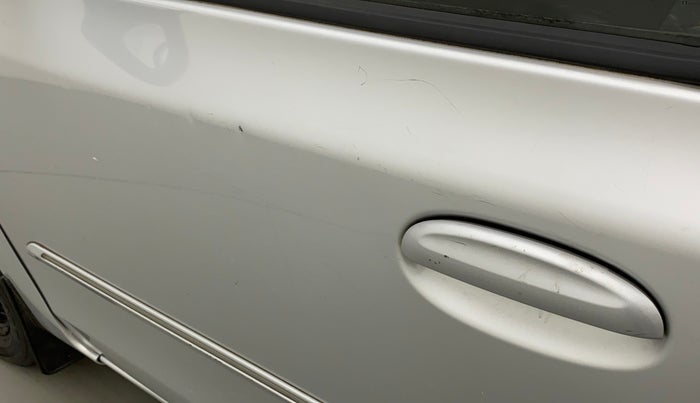 2011 Toyota Etios G SP, Petrol, Manual, 88,354 km, Front passenger door - Slightly dented