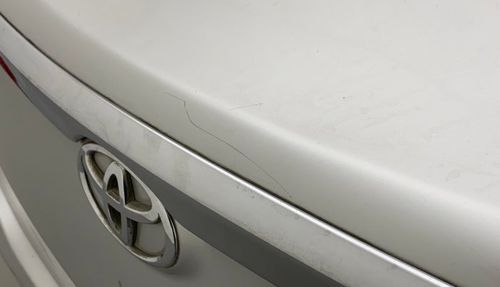 2011 Toyota Etios G SP, Petrol, Manual, 88,354 km, Dicky (Boot door) - Minor scratches