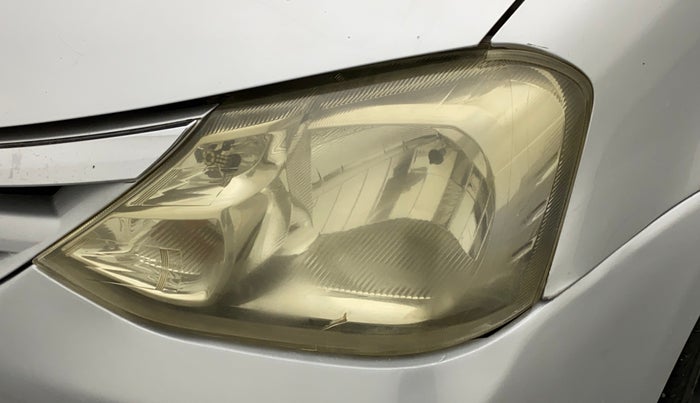 2011 Toyota Etios G SP, Petrol, Manual, 88,354 km, Left headlight - Minor scratches