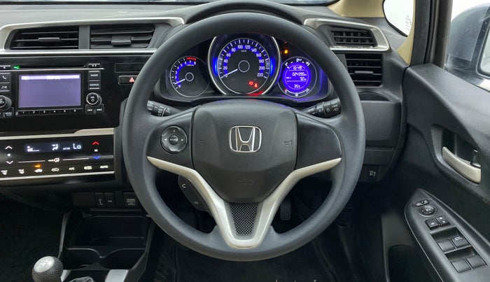 2018 Honda Jazz 1.2 V MT, Petrol, Manual, 24,915 km, Steering Wheel Close Up