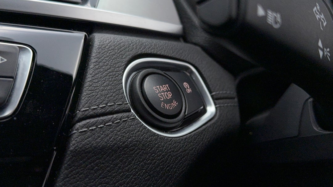 2021 BMW X1 xDrive 25i M Sport, Automatic, 42331 km, Keyless / Button Start