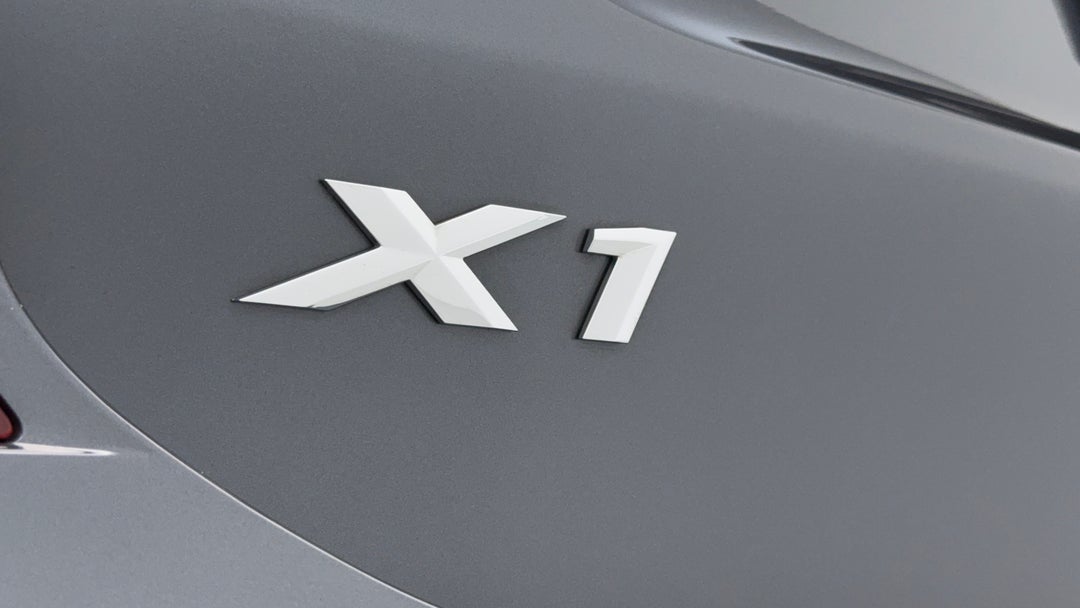 2021 BMW X1 xDrive 25i M Sport, Automatic, 42331 km, Badge (Boot Left Side)