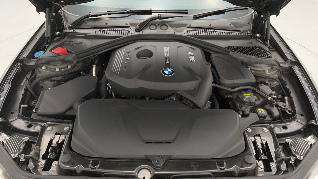 Open Bonnet (Engine)