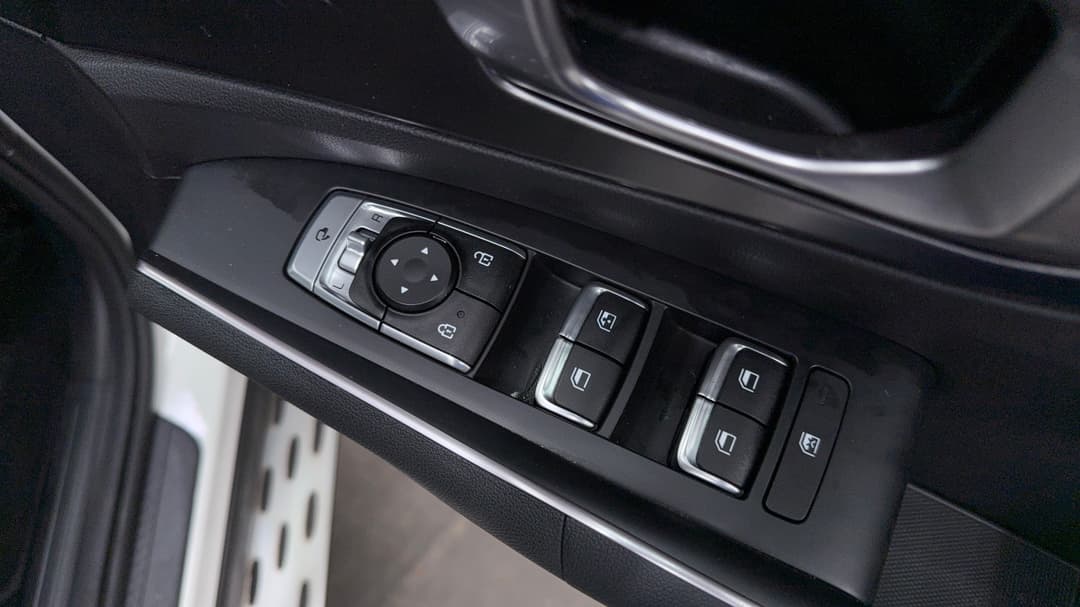 2022 Kia Sorento S 7 Seat, Automatic, 78895 km, Drivers Side Door Panel Controls