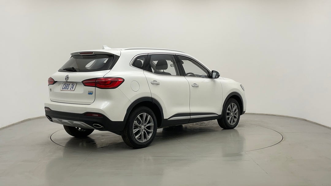 Right Back Diagonal (45- Degree) View