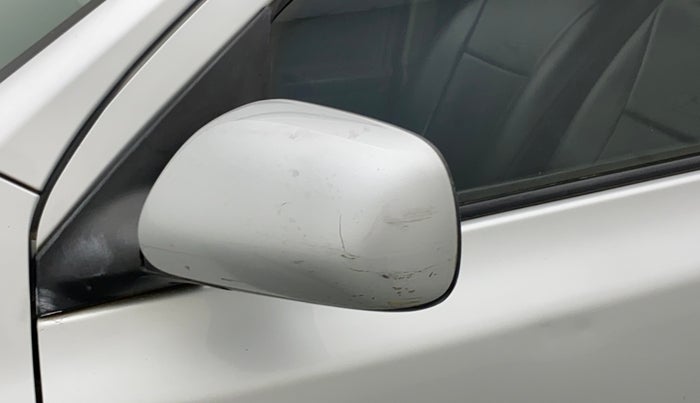 2012 Toyota Etios G, Petrol, Manual, 90,916 km, Left rear-view mirror - Minor scratches