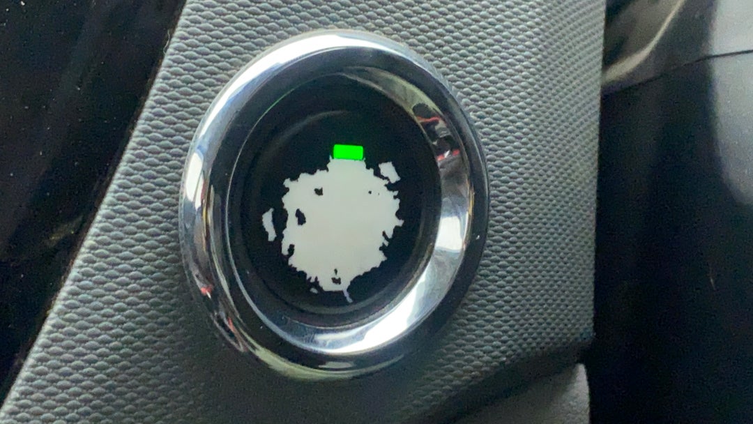 Keyless Start/ Stop Button 