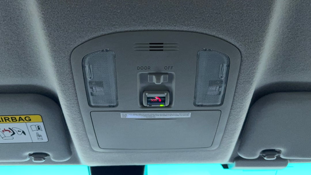 On-Roof Controls/Sunglass holder