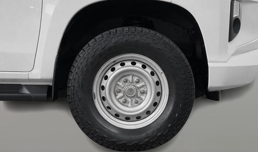 2023 Mitsubishi Triton Glx (4x2), Manual, 34365 km, Right Front Wheel