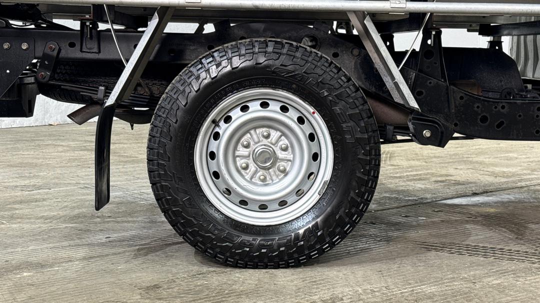 2023 Mitsubishi Triton Glx (4x2), Manual, 34365 km, Right Rear Wheel