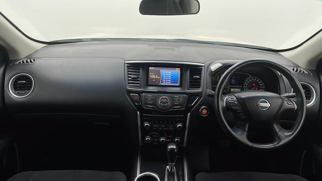 2014 Nissan Pathfinder St (4x4), Automatic, 100564 km, Dashboard View