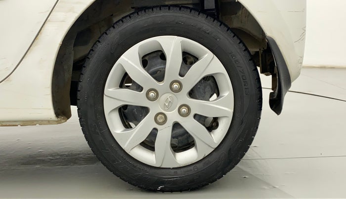 2016 Hyundai Eon MAGNA +, Petrol, Manual, 23,349 km, Left Rear Wheel