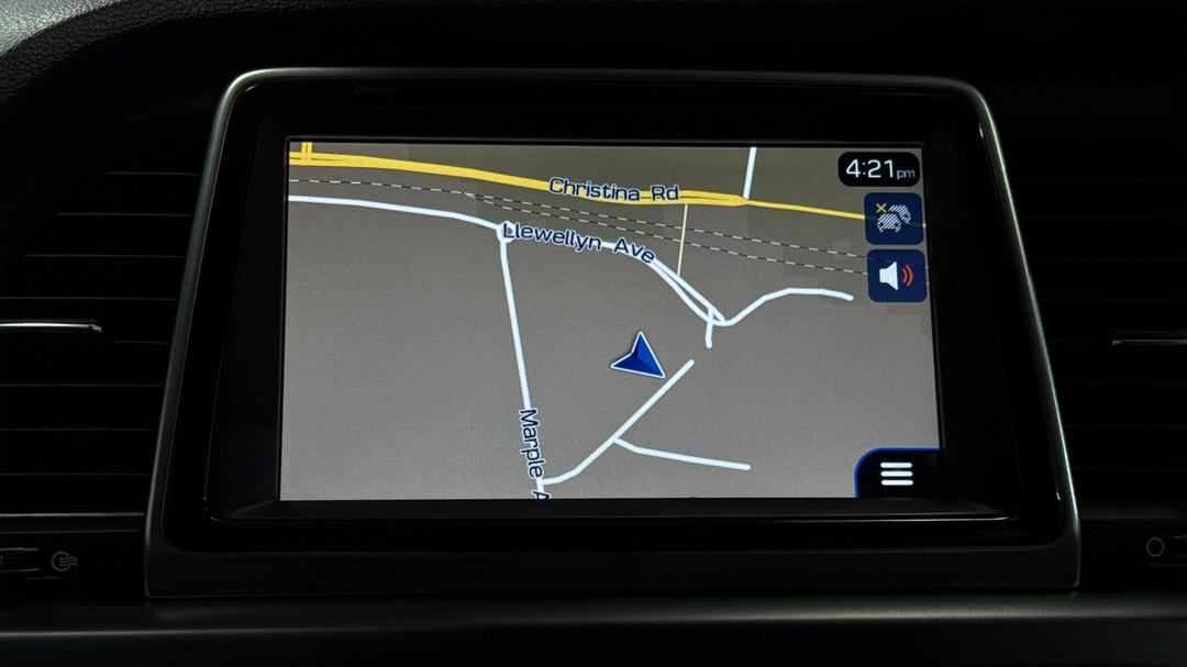2018 Hyundai Sonata Premium, Automatic, 41958 km, Infotainment System