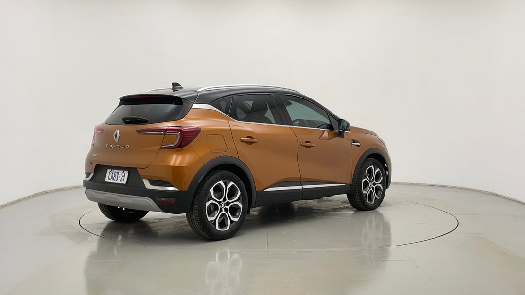 Right Back Diagonal (45- Degree) View