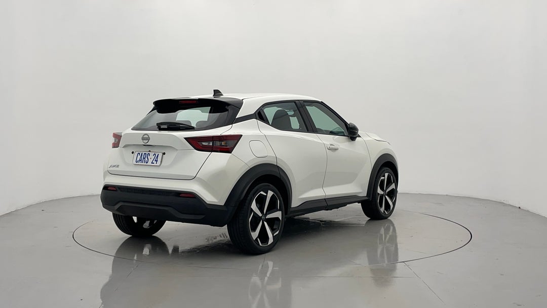 Right Back Diagonal (45- Degree) View