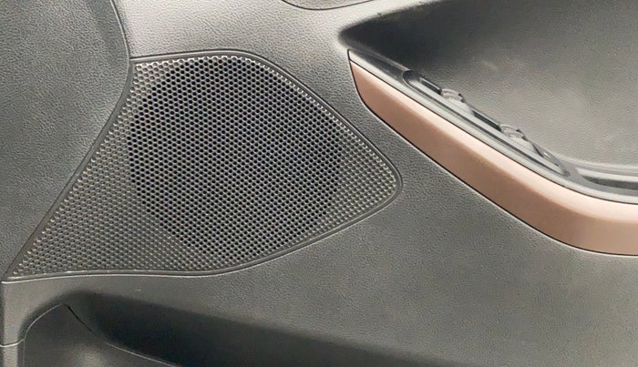 2018 Ford FREESTYLE TITANIUM + 1.2 TI-VCT, Petrol, Manual, 35,175 km, Speakers