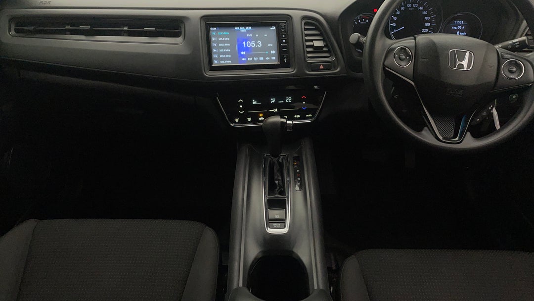 2020 Honda HR-V Vti, Automatic, 46282 km, Center Console