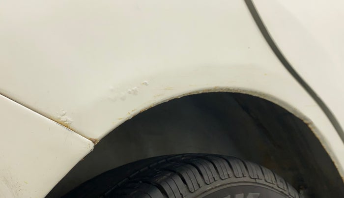 2015 Honda Amaze 1.2L I-VTEC S, CNG, Manual, 97,500 km, Right quarter panel - Slightly rusted
