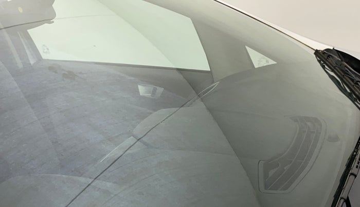 2016 Ford Ecosport TITANIUM 1.5L DIESEL, Diesel, Manual, 36,505 km, Front windshield - Minor spot on windshield