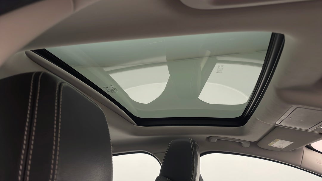 Interior Sunroof/Moonroof