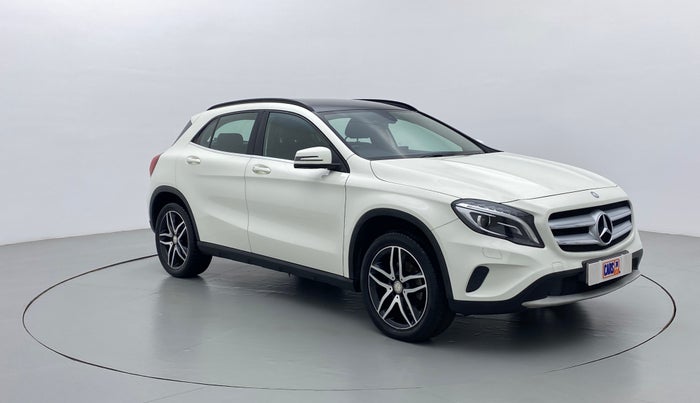 2015 Mercedes Benz GLA Class 200 CDI STYLE, Diesel, Automatic, 82,597 km, Right Front Diagonal