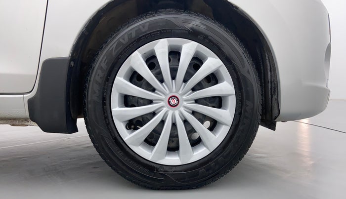 2014 Maruti Celerio VXI d, Petrol, Manual, 64,208 km, Right Front Tyre