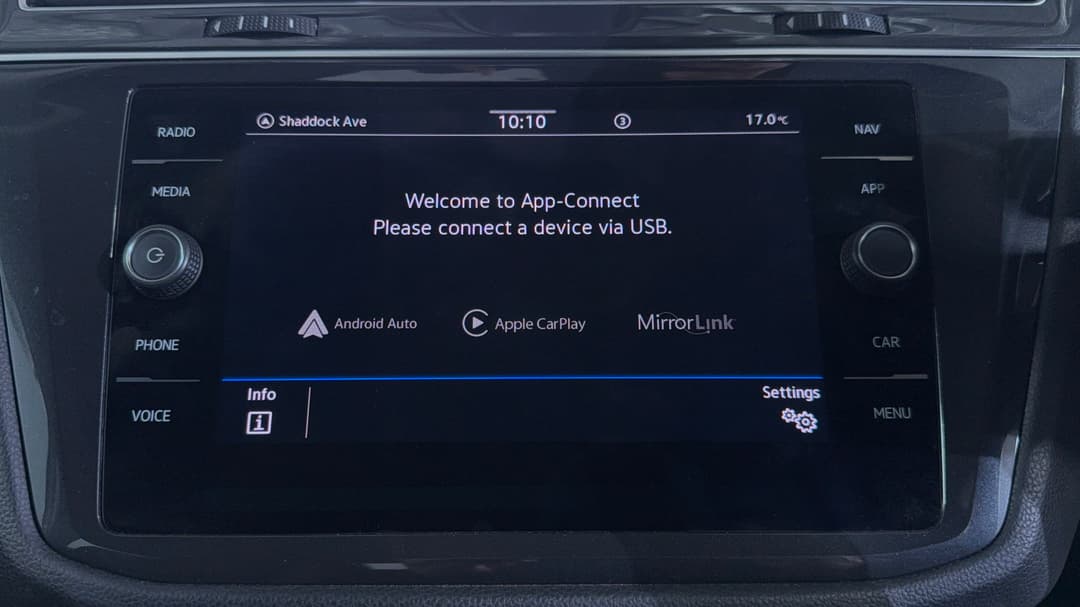 2023 Volkswagen Tiguan 110tsi Life, Automatic, 50595 km, Android/Apple Car Play